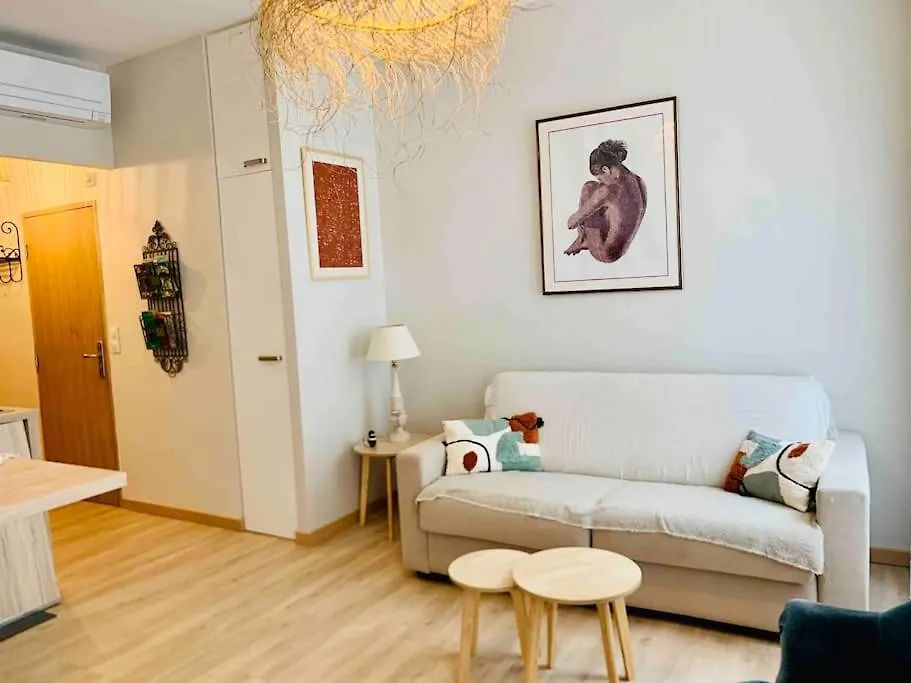 Apartment Jolijoliette, Terrasse, Central, Climatise, Wifi , Garage Marseille France