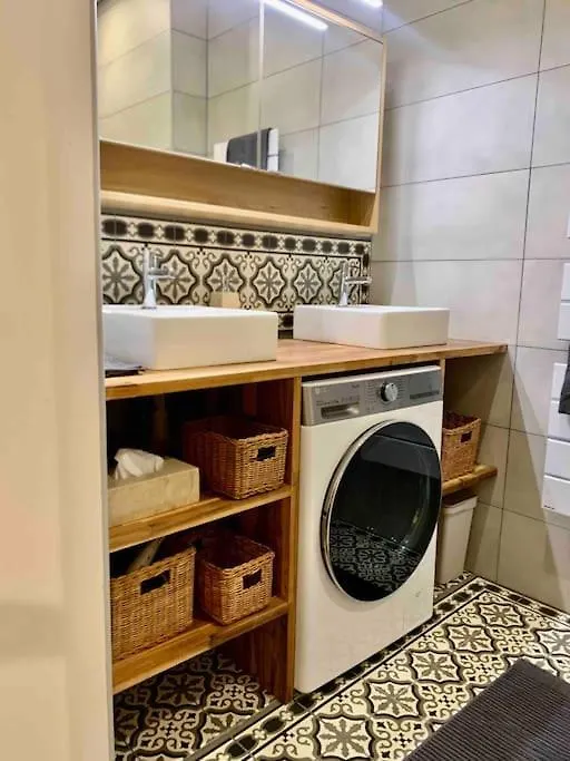 Jolijoliette, Terrasse, Central, Climatise, Wifi , Garage Marseille